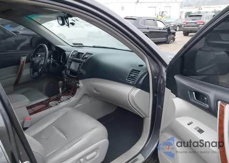 2013 Toyota Highlander Limited V6 z USA, uszkodzony, nr VIN 5TDDK3EH6DS224985